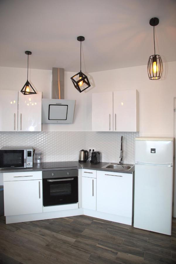 Les Lofts De Provins: Apt 4 Luaran gambar