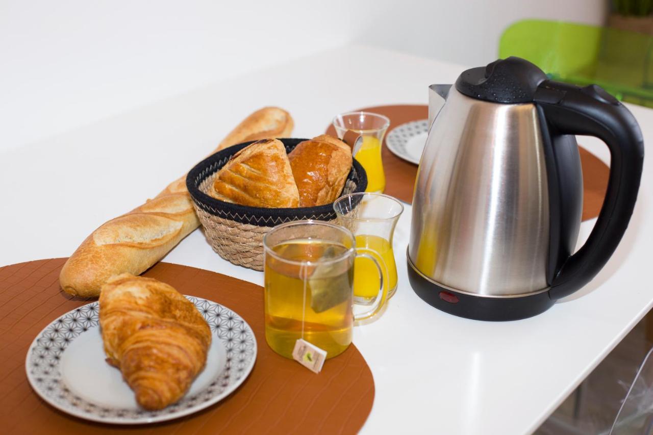 Les Lofts De Provins: Apt 4 Luaran gambar