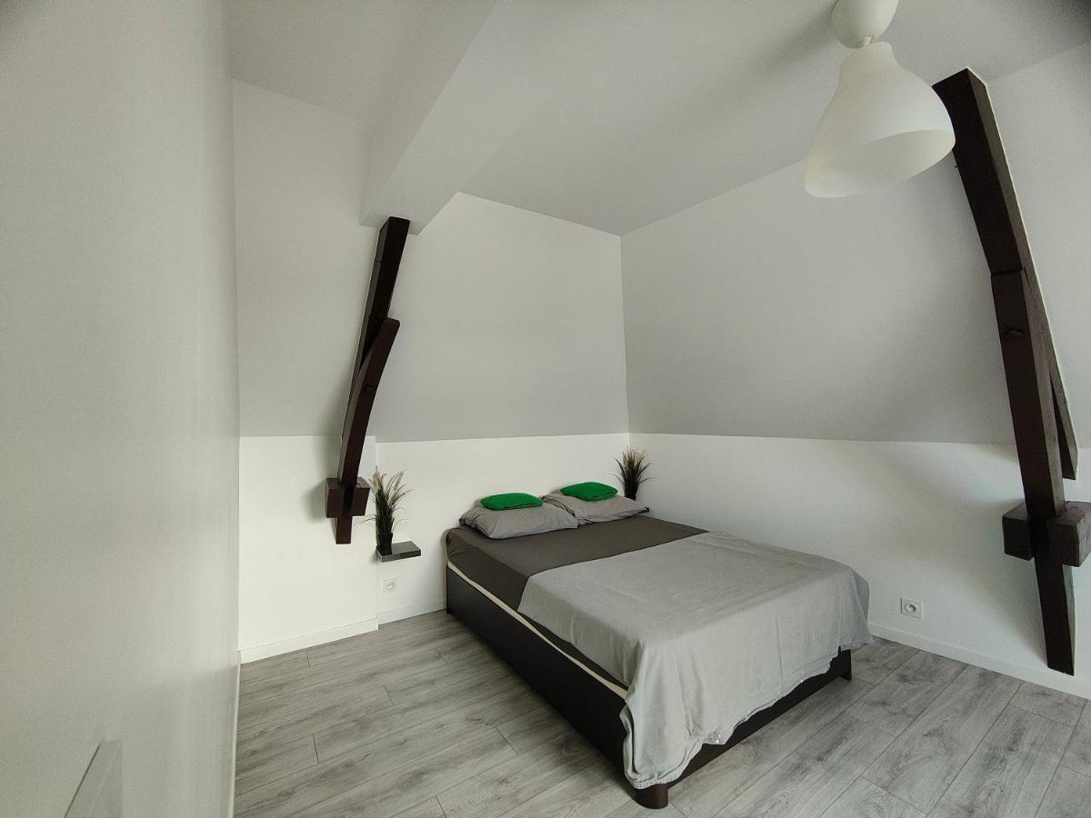Les Lofts De Provins: Apt 4 Luaran gambar
